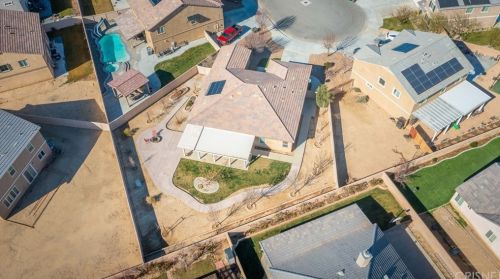 1724 Milling St, Lancaster CA exterior