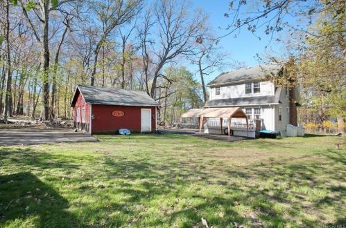 226 Old Mill Rd, West Nyack NY  10994-1414 exterior