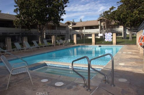 1948 Heywood St, Simi Valley CA  93065-6502 exterior