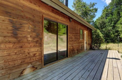 19121 Greenhorn Rd, Grass Valley CA  95945-8627 exterior