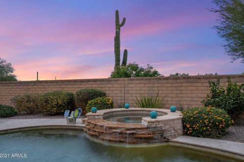 5504 Palo Brea Ln, Cave Creek AZ 85331-2432 exterior