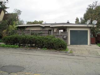 837 28th St, Oakland, CA 94610-4014