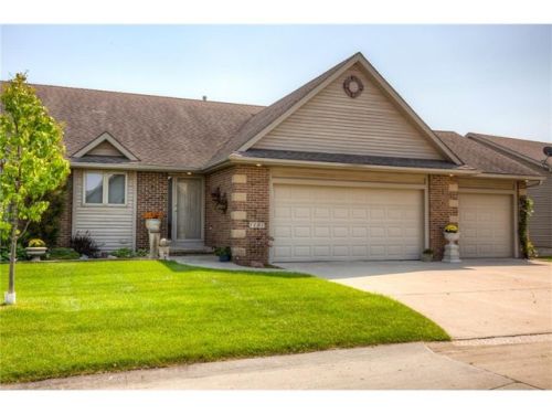 1101 Waterfront Dr, Ankeny, IA 50023-9153