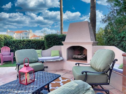 10153 Topaz Dr, Scottsdale AZ  85258-4808 exterior