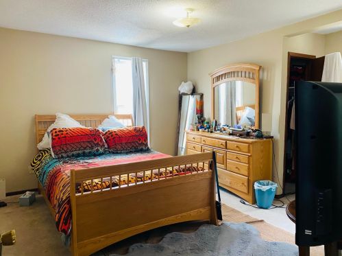 1716 Tyler St, Minneapolis MN 55418-2143 exterior