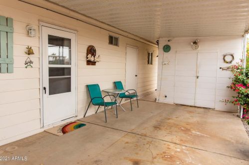 2317 Nicklaus Dr, Mesa, AZ 85215-2662