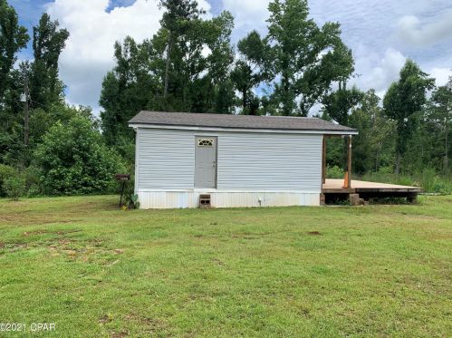 3937 Missouri Rd, Marianna, FL 32446-6530