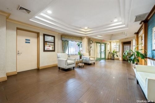 136 Beach 117th St, Far Rockaway, NY 11694-2079