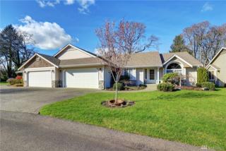 8702 59th Avenue Ct, Lakewood, WA 98499-2425