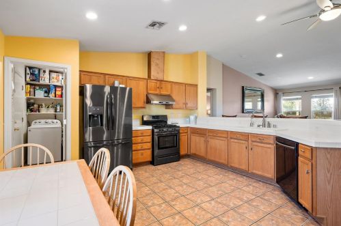 4424 Dusham Cir, Mather CA  95655-3054 exterior