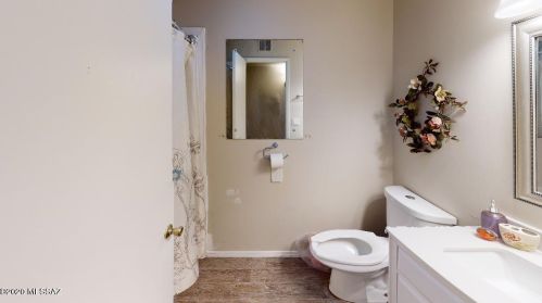 4561 Jay Ave, Tucson AZ 85705-2123 exterior