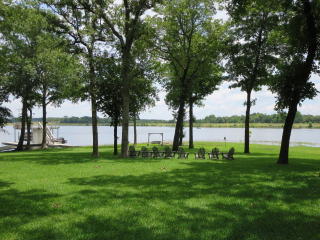 7811 Double Oaks Rd, Athens, TX 75752-6294