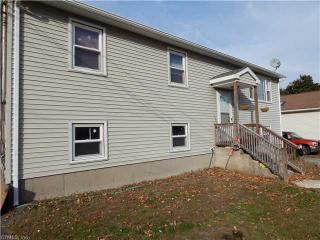 398 Park St, Bristol, CT 06010-6049