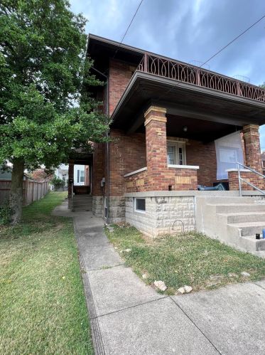 724 Grand Ave, Newport, KY 41075-2179