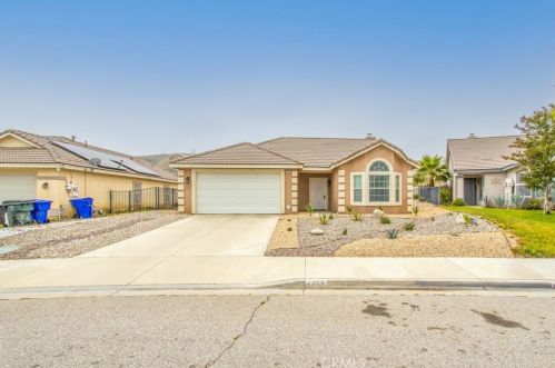 4482 Western Creek Cir, San Bernardino, CA 92407-4976