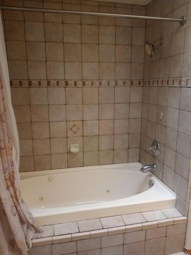 5480 Canyon Rd, Willits CA  95490-9242 exterior