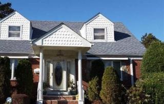 660 Amsterdam Ave, Hempstead, NY 11553-2605