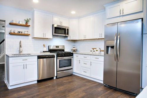 44 Front St, Norristown, PA 19405-1023