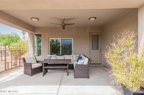 5702 Rio Verde Vis Dr, Tucson AZ  85750-1971 exterior