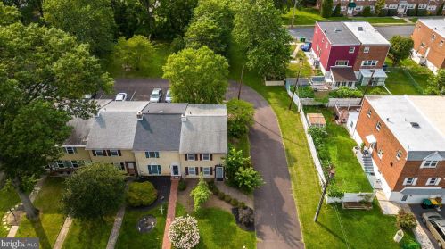 702 Jackson St, Lansdale, PA 19446-3710