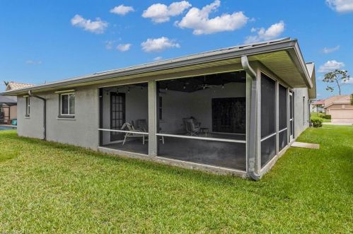 5862 Westbourgh Ct, Naples, FL 34112-8803