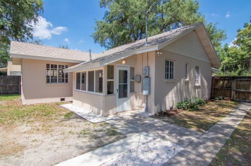 217 9th St, Winter Haven FL  33880-3112 exterior