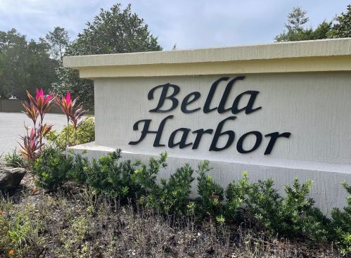 100 Bella Harbor Ct, Palm Coast FL  32137-8083 exterior