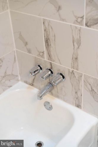 5133 C St, Philadelphia PA  19120-3621 exterior