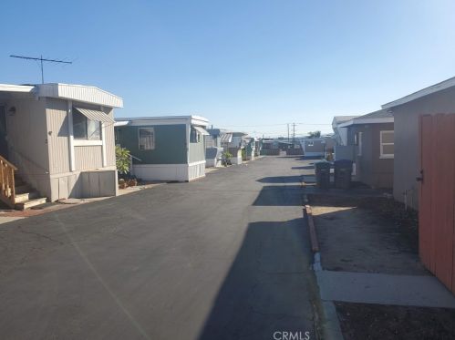 1436 130th St, Gardena, CA 90249-2132