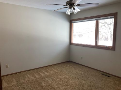 1131 Oak St, Red Wing MN  55066-2448 exterior