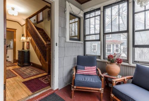 137 Cleveland Ave, Saint Paul MN 55116-2653 exterior