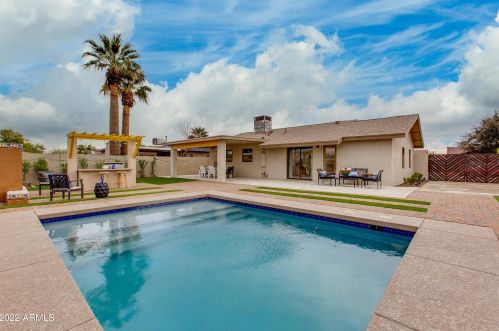 8660 Edgemont Ave, Scottsdale AZ 85257-1815 exterior