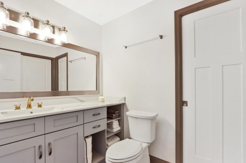 515 8th St, West Palm Beach FL  33403-3101 exterior