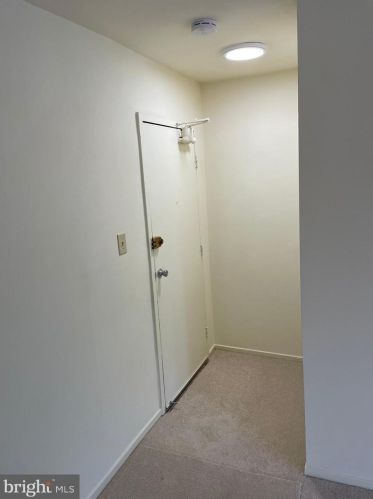 7370 Lee St, Falls Church, VA