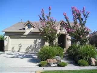 1539 Amazon Ave, Sacramento, CA 95835-1929