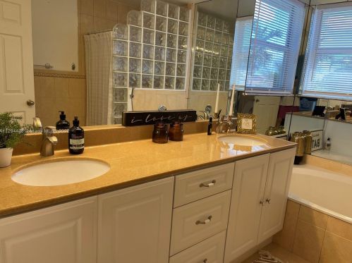 2031 180th Way, Hollywood FL  33029-3001 exterior