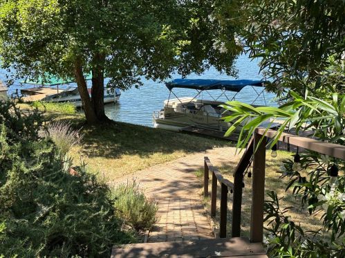 13980 Lake Wildwood Dr, Lake Wildwood CA  95946-9592 exterior