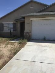 13597 Winewood Rd, Victorville, CA 92392-1289