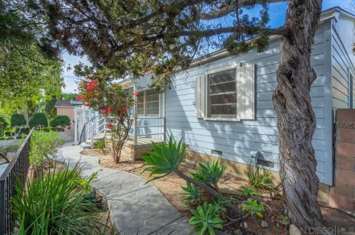 1956 Ensenada St, Lemon Grove, CA 91945-3738