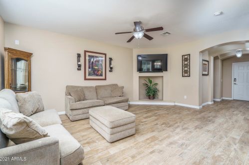 15951 171st Dr, Sun City, AZ 85388-0205