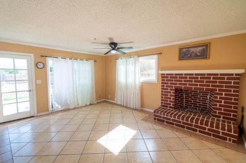 13077 Cornishcrest Rd, Whittier, CA 90605-2716