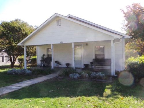 406 River Dr, Gaffney, SC 29340-3436