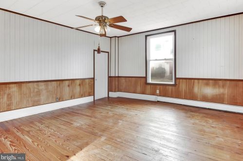 121 2nd St, South Middleton, PA 17007-9532