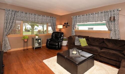 2827 87 St, Milwaukee WI 53222-4730 exterior