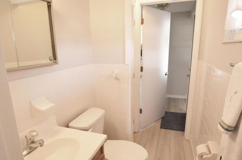 425 Geron Dr, Springfield OH 45505-2803 exterior