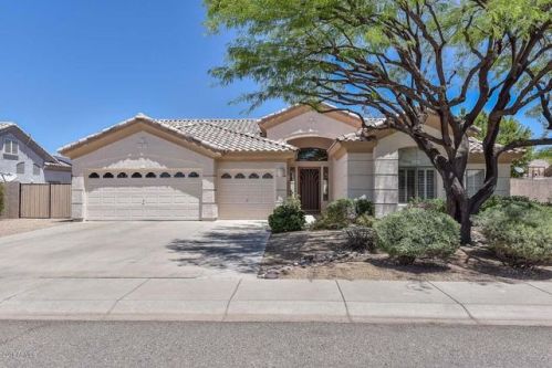 7146 Planada Ln, Glendale, AZ 85310-5876