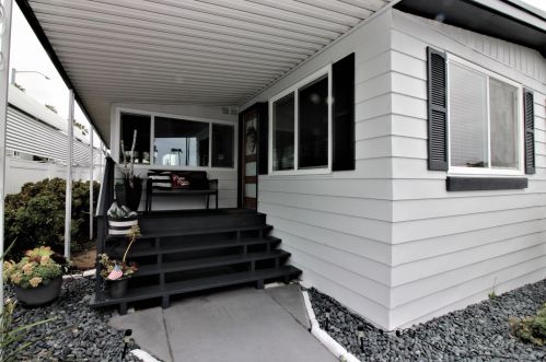 7214 San Bartolo St, Carlsbad, CA 92011-4607