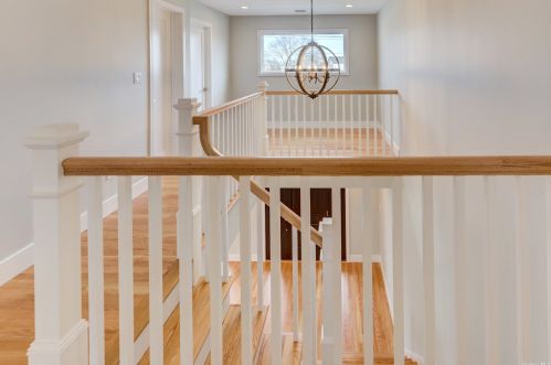 2592 Hewlett Ln, North Bellmore NY  11710-4413 exterior