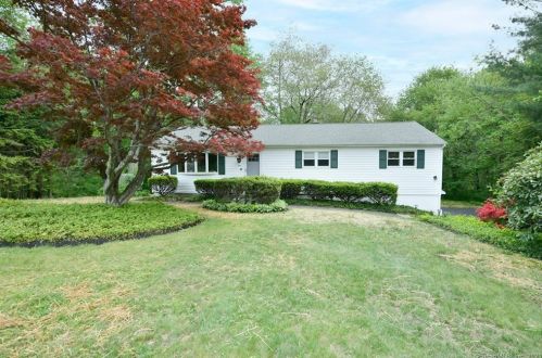 838 Spindle Hill Rd, Waterbury, CT 06716-1220
