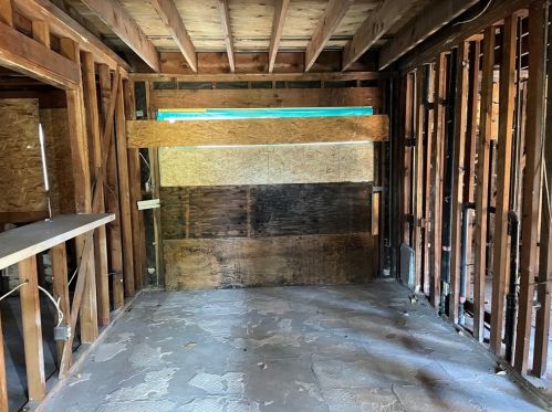 5325 Mdw Wood Ave, Lakewood CA  90712-2856 exterior
